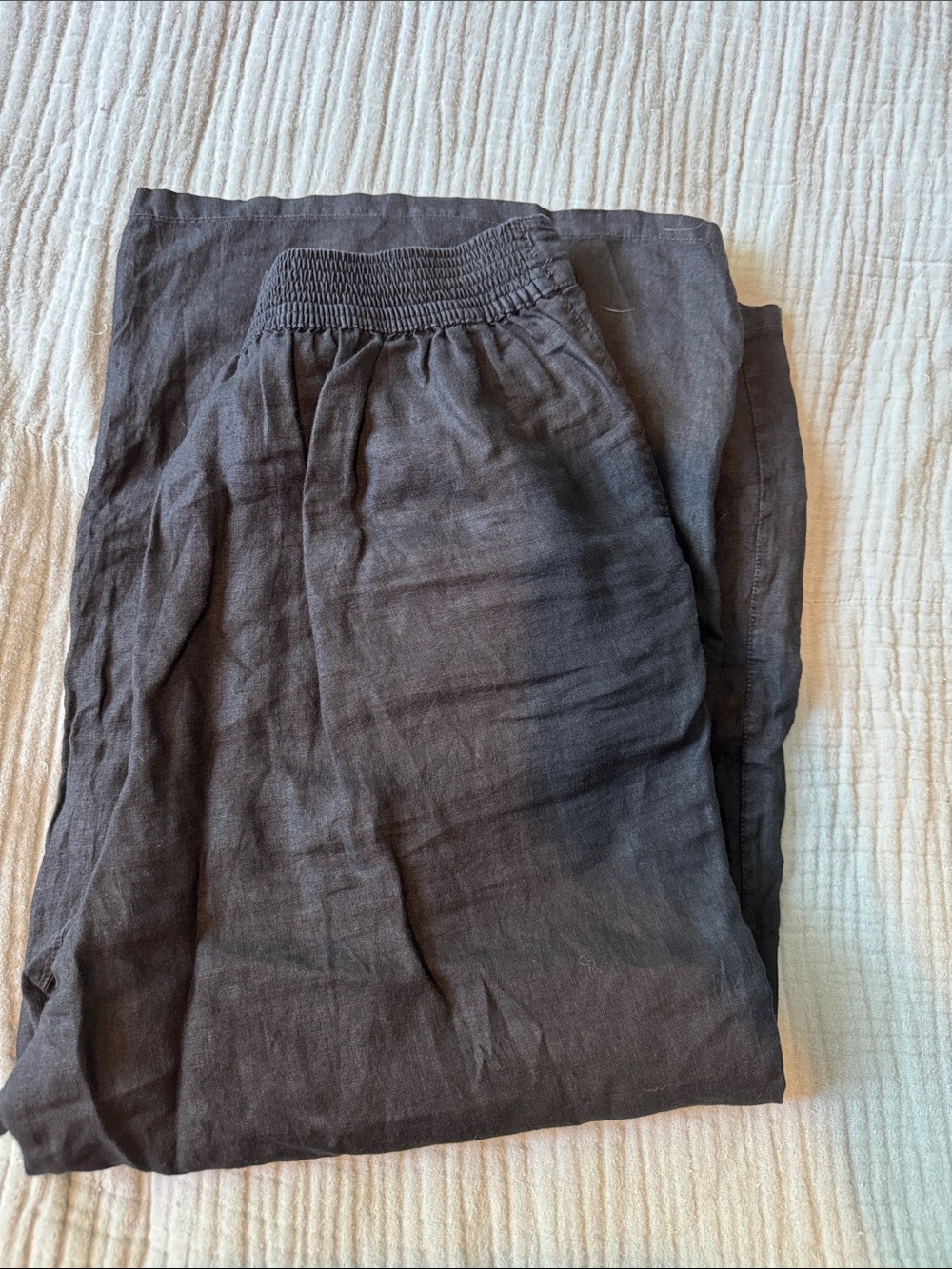 Tahari Wide Leg Cropped Pants in Charcoal - Picture 4 of 4